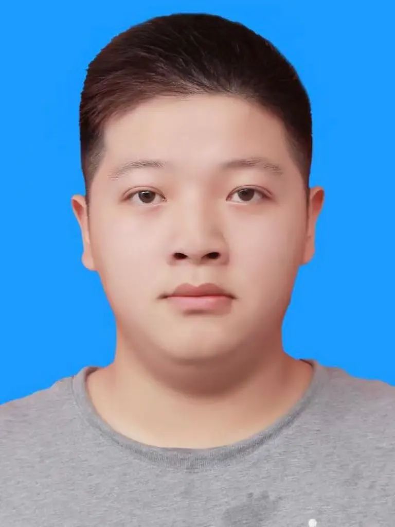 杨盛楠.jpg