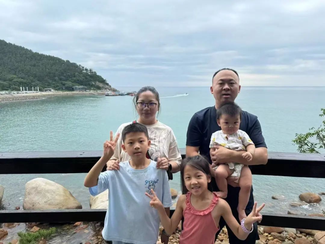 （奉新张妍）宜春市美好家庭张妍全家福.jpg